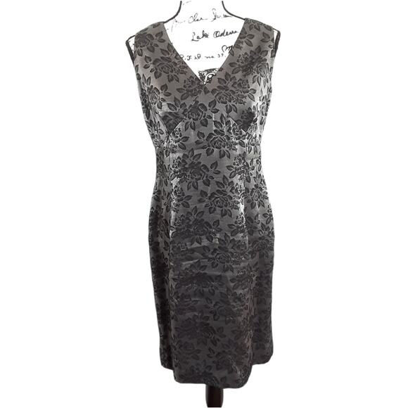 Liz Claiborne Sheath Dress Dark Floral Crushed Velvet Bodycon Cocktail Dress 8 - Picture 1 of 13